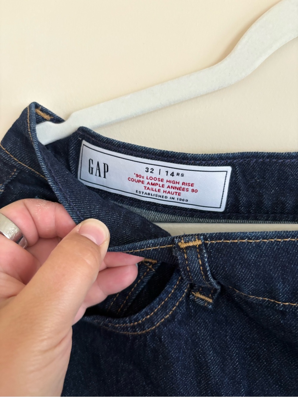 Gap - 90’s Loose High Rise - Picture 3 of 4